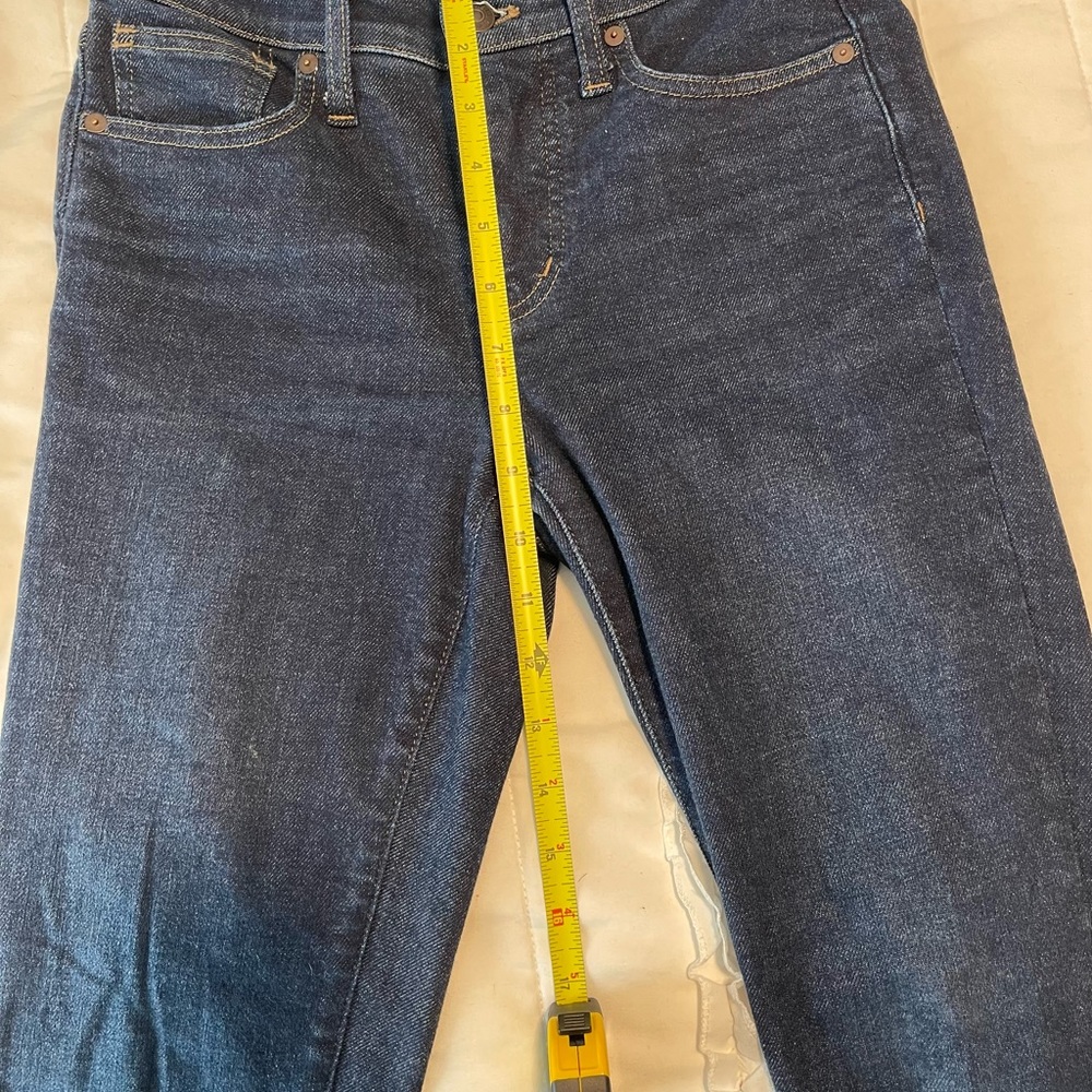 EUC Madewell 9” mid-rise skinny jeans - size size 25 (2) - Picture 8 of 9